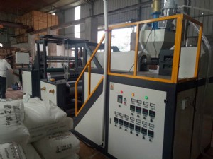 保護膜機04